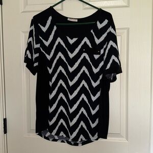 Black and White Claudia Richard dress shirt